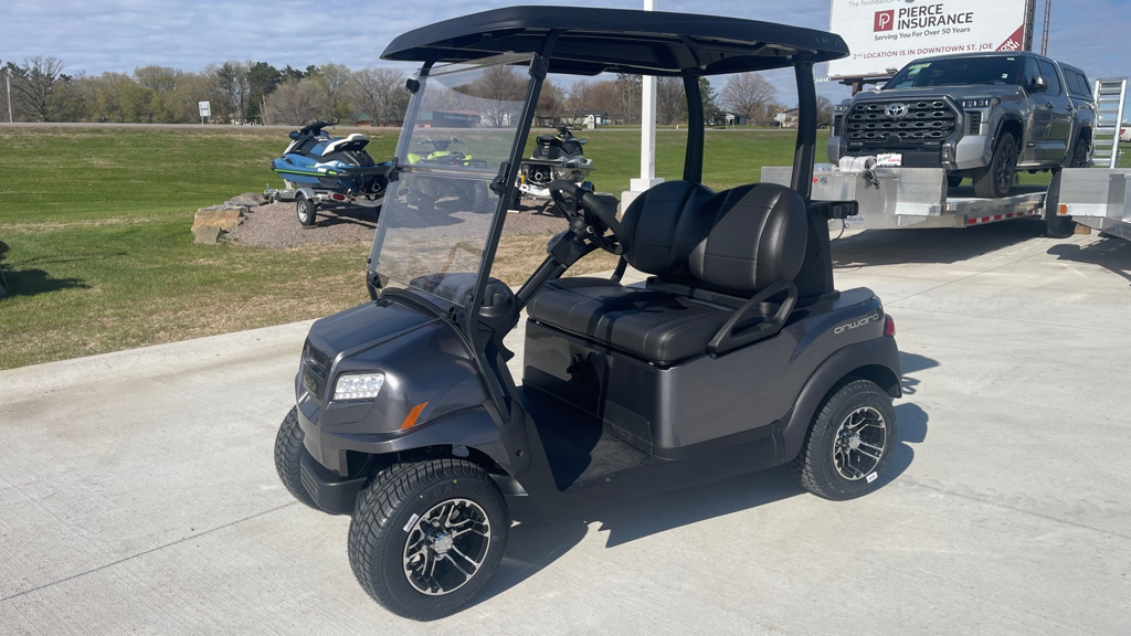 2027 Club Car ONWARD 2 PASSANGER GAS 2 PASSENGER GAS in st joseph MN