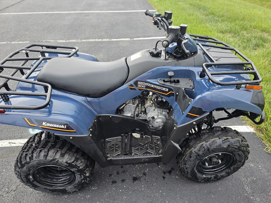 2025 Kawasaki Brute Force 300 in whiteland IN