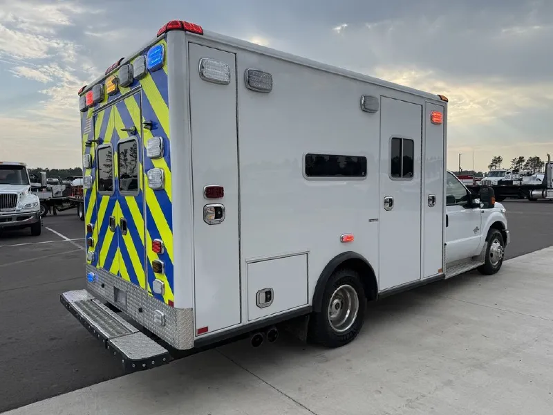 2016 FORD F350 HORTON AMBULANCE