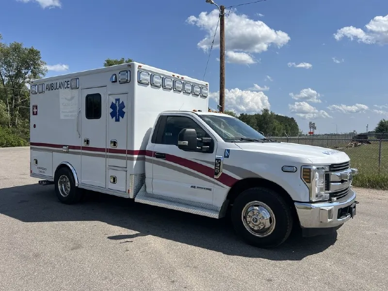 2019 FORD F350 SUPER DUTY AMBULANCE