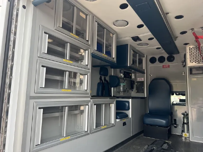 2019 FORD F350 SUPER DUTY AMBULANCE