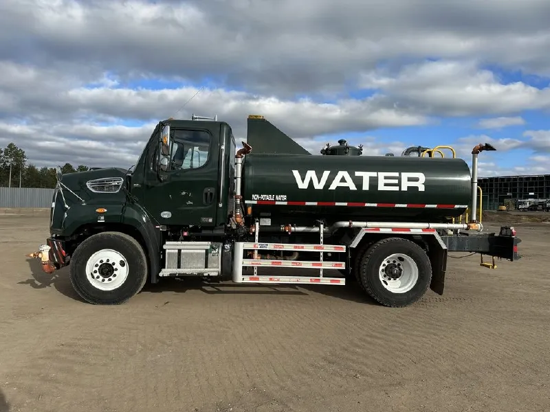 2016 FREIGHTLINER 108SD TANKER