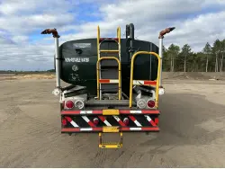 2016 FREIGHTLINER 108SD TANKER