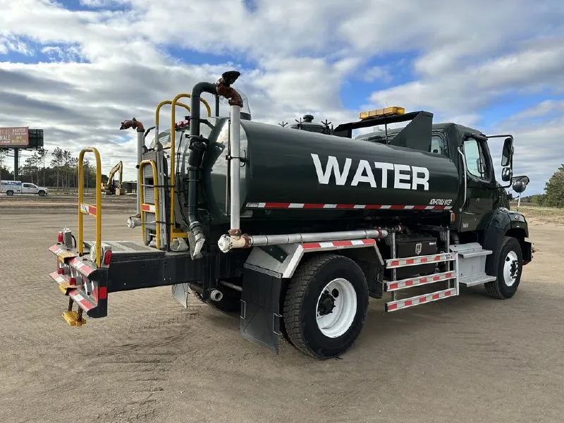 2016 FREIGHTLINER 108SD TANKER