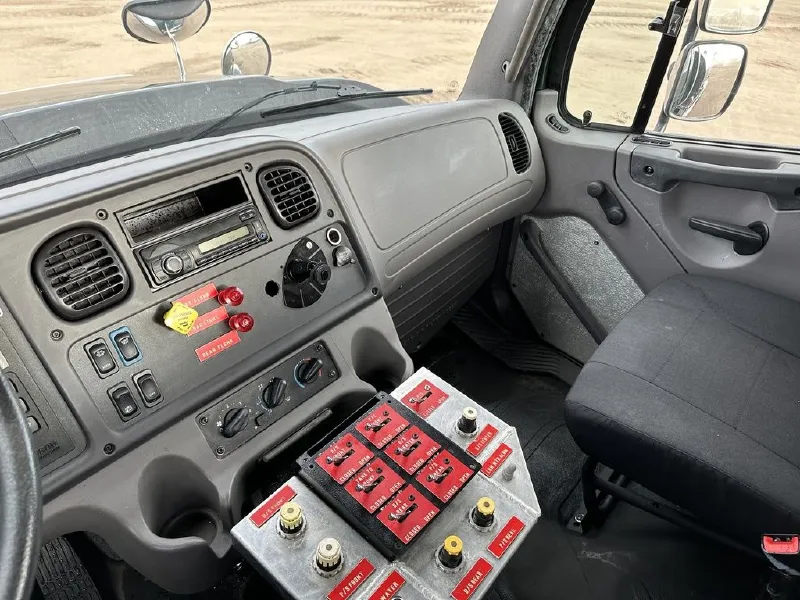 2016 FREIGHTLINER 108SD TANKER