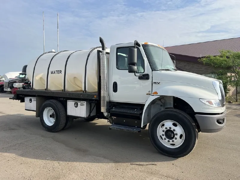2021 INTERNATIONAL MV607