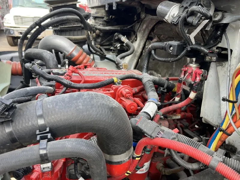2021 INTERNATIONAL MV607