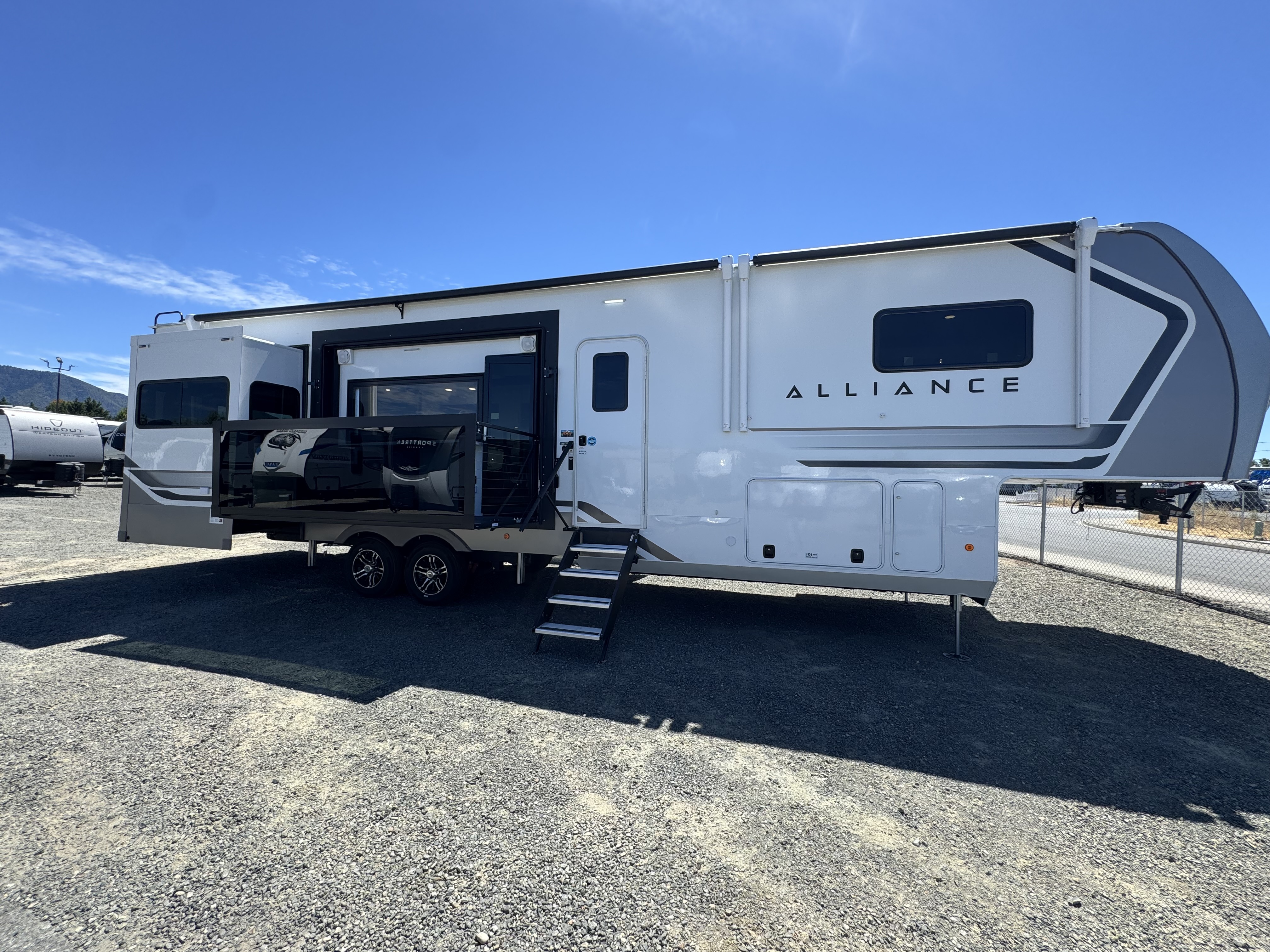 2027 Alliance Paradigm 388SP in grants pass OR