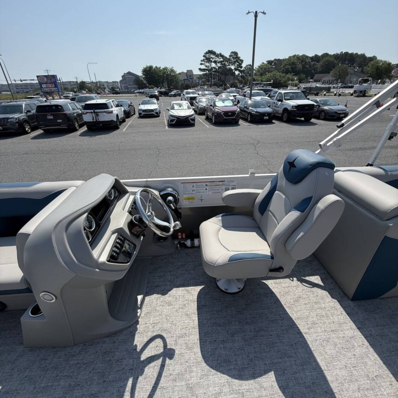 A photo of this 2026 Berkshire Pontoons 22RFX LE 2.75