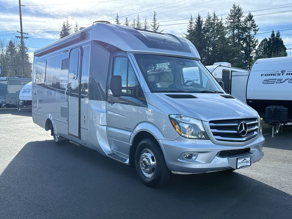 2018 Leisure Travel Unity 24TB in sandy OR