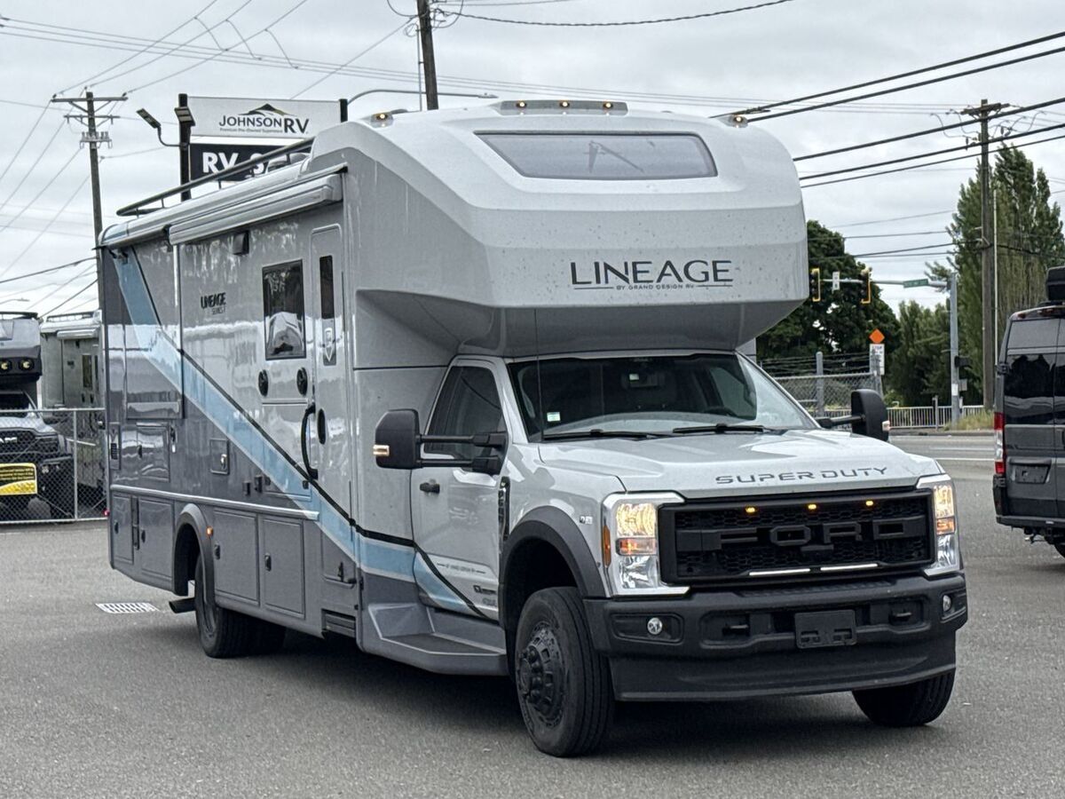 2026 Grand Design Lineage Super C Series F 31ZW *6.7L Diesel *4X4 *StarLi in fife WA