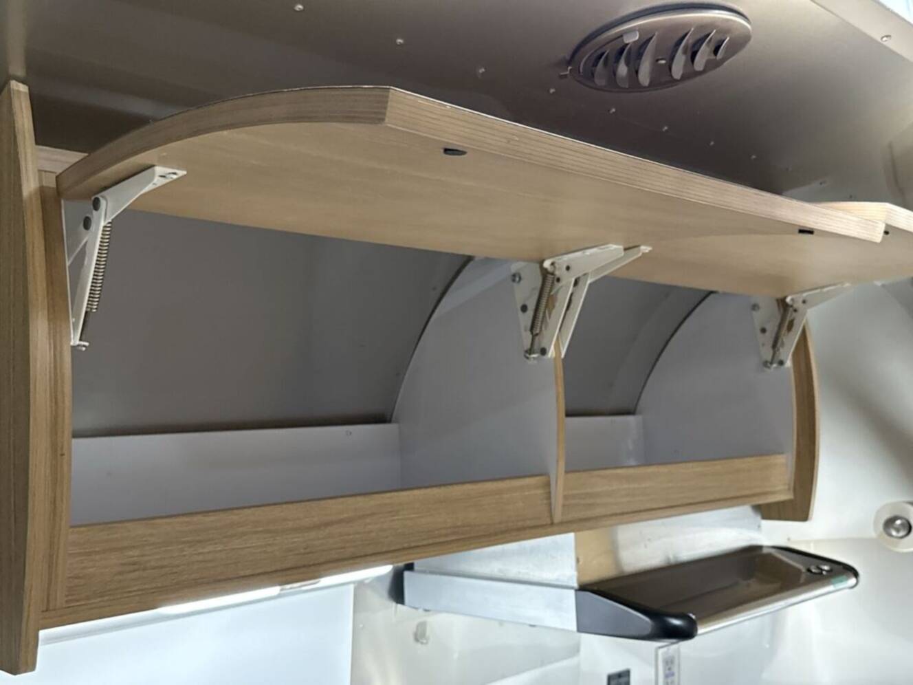 A photo of this 2018 Airstream Flying Cloud 20FB