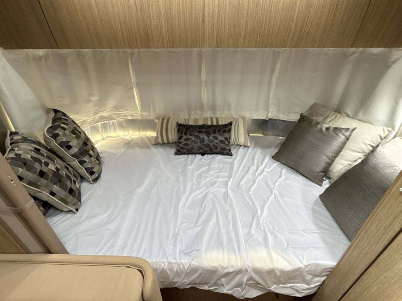 A photo of this 2018 Airstream Flying Cloud 20FB