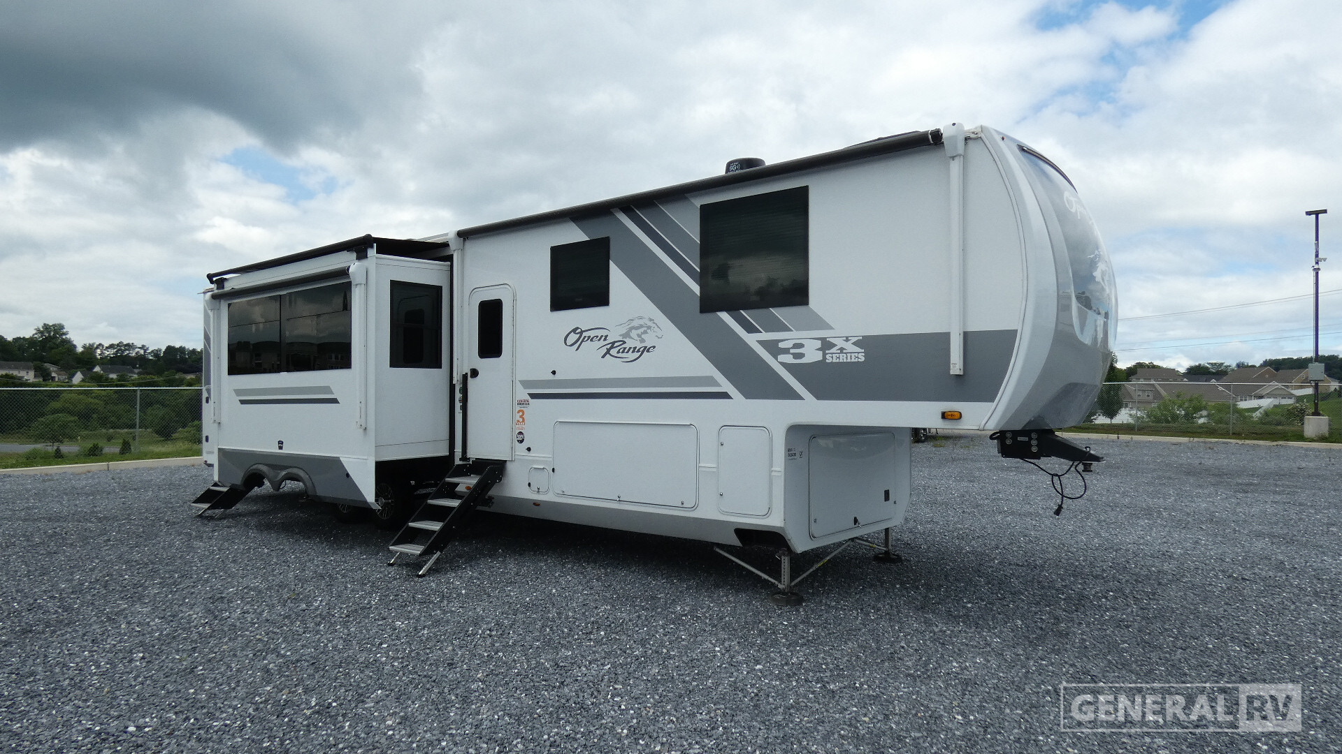 2025 Highland Ridge Rv OPEN RANGE 3X 390TBS in elizabetown PA