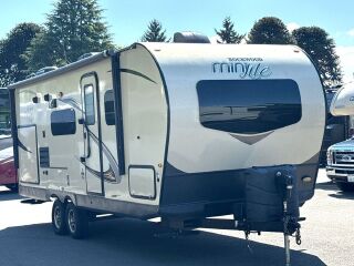 2019 FOREST RIVER ROCKWOOD MINI LITE 2507S