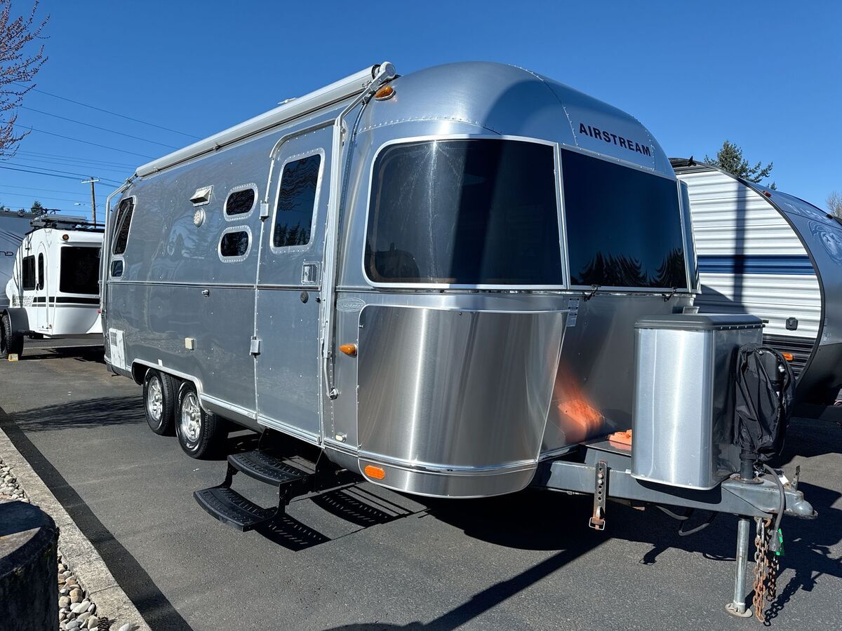 2015 Airstream Flying Cloud 23D in sandy OR