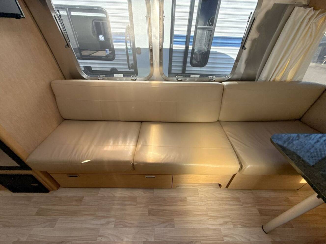 A photo of this 2015 Airstream Flying Cloud