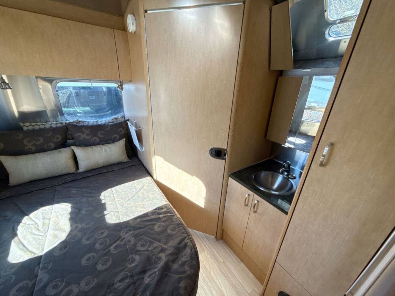 A photo of this 2015 Airstream Flying Cloud