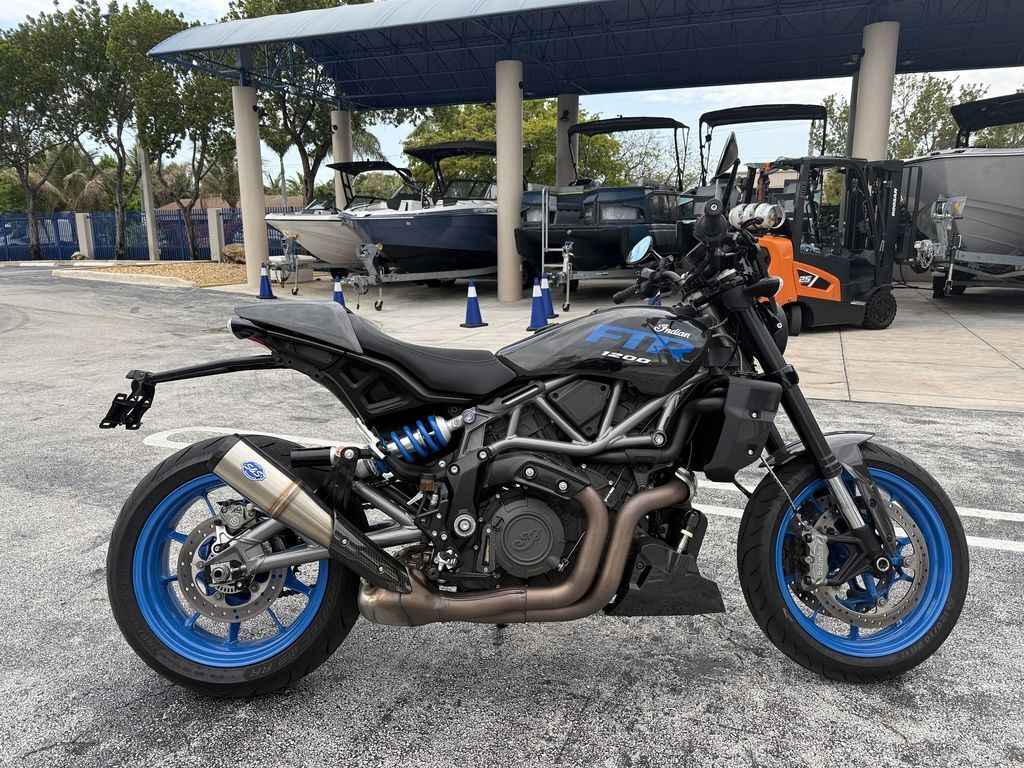 2024 Indian Motorcycle® FTR Sport Granite Gray/Blue S in Deerfield Beach, FL