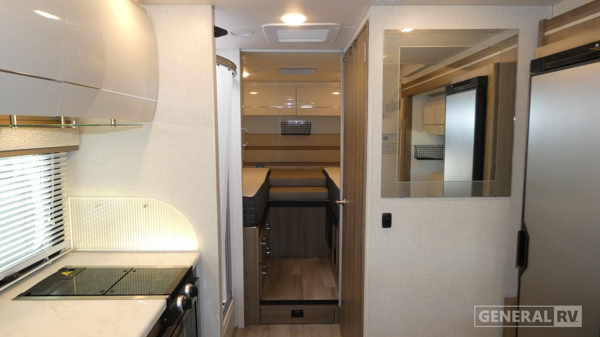 2025 Thor Motor Coach DELANO 24XL in south weber UT