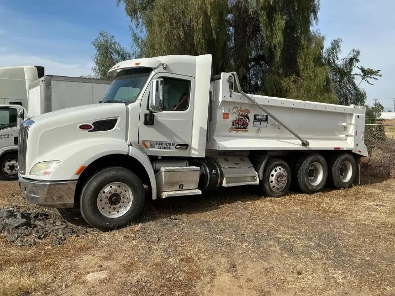 2016 Peterbilt 579