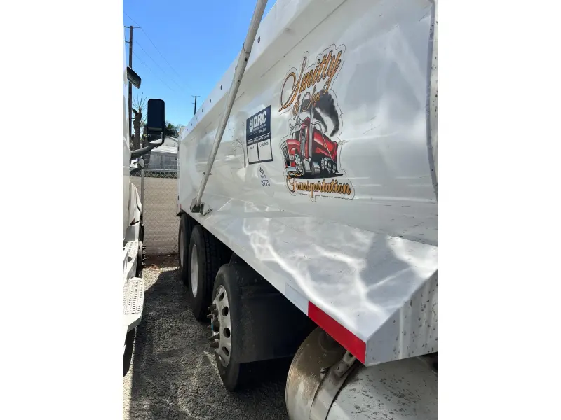 2016 Peterbilt 579