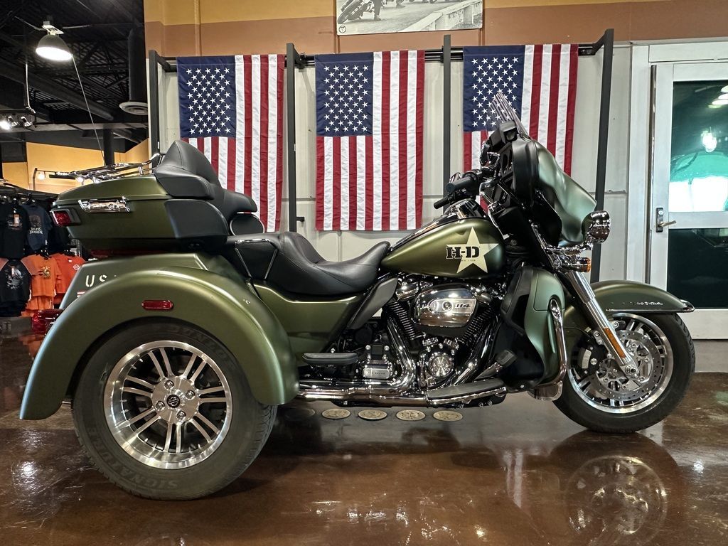 2022 Harley-Davidson® FLHTCUTG - Tri Glide® Ultra ULTRA CLASSIC in Henderson, NV