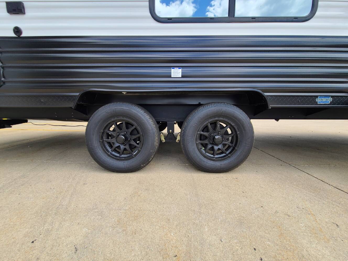 A photo of this 2027 Forest River Cherokee Grey Wolf 22MKSE