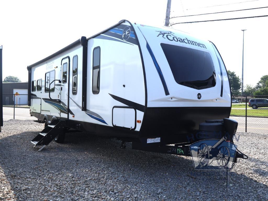 2024 Coachmen Rv Freedom Express Ultra Lite 274RKS in batavia OH