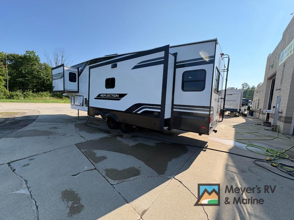 View more photos of this listing