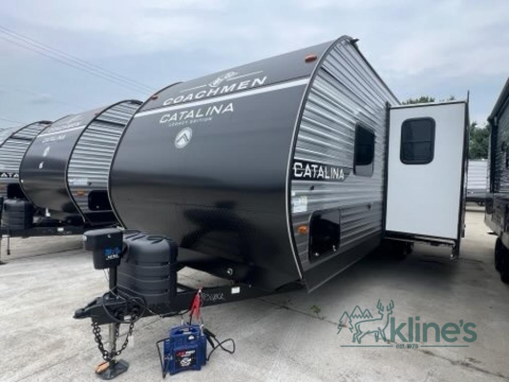 2027 Coachmen Rv Catalina Legacy Edition 293QBCK in warren MI
