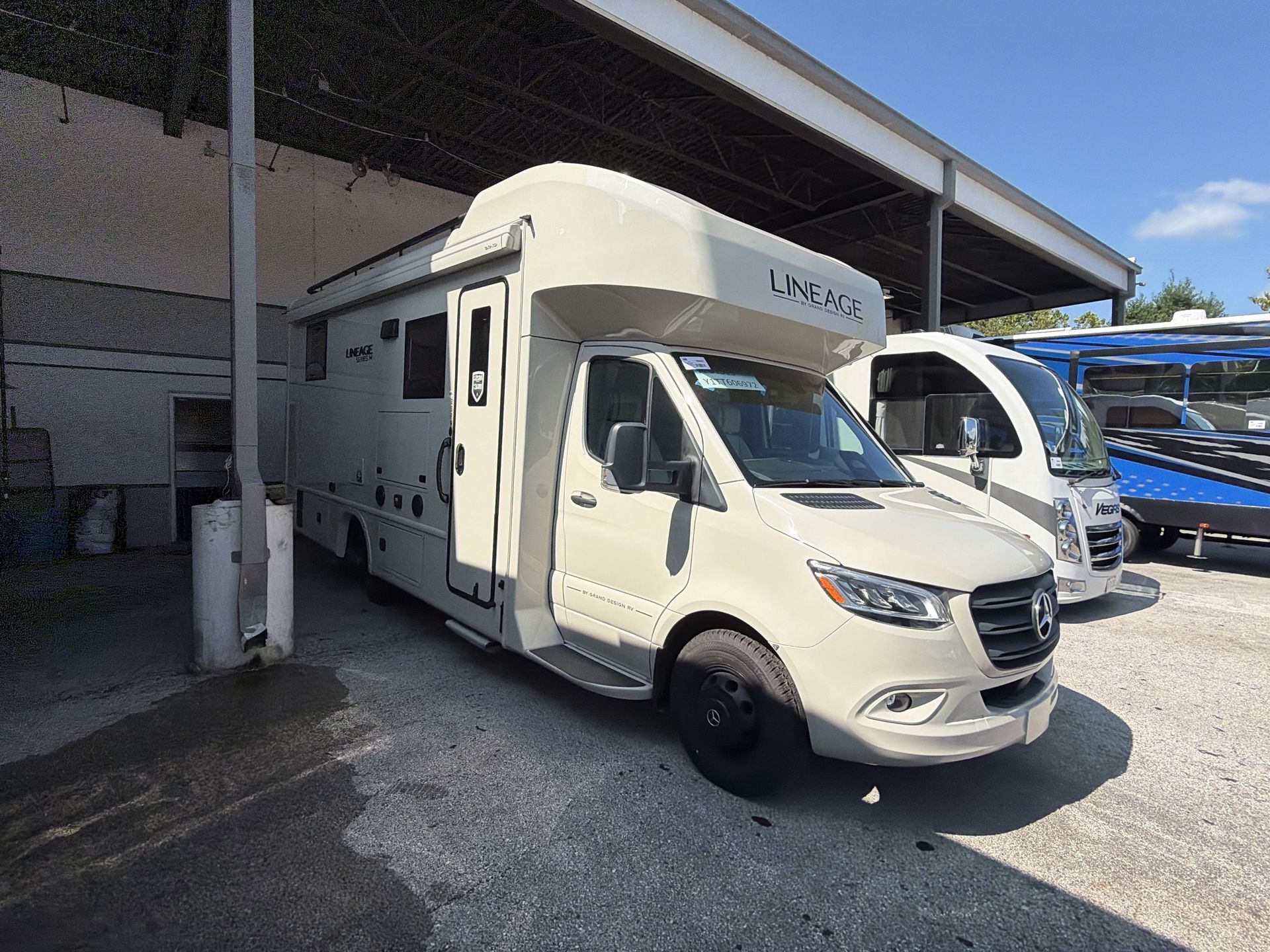 2027 Grand Design Lineage Series M 25FW in eureka MO