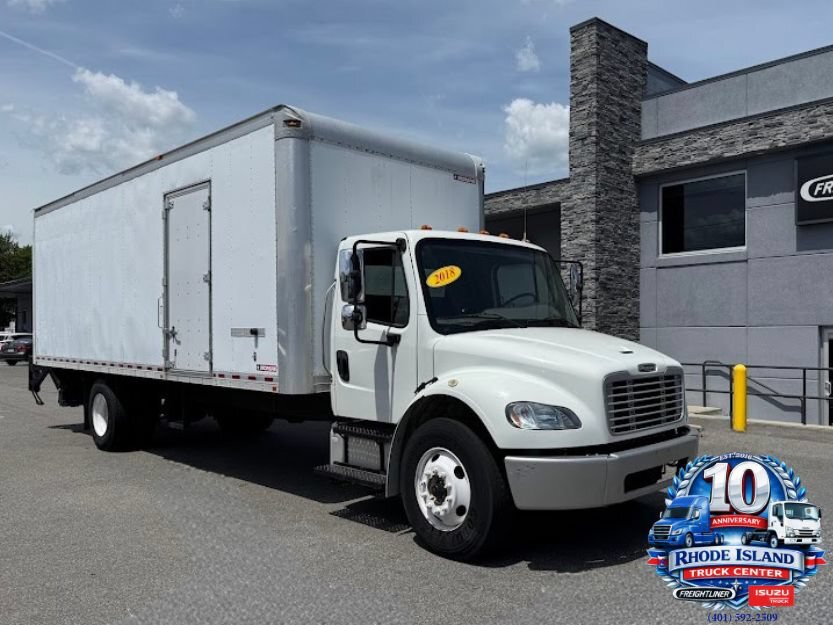 2018 FREIGHTLINER BUSINESS CLASS M2 106 in Riverside, RI