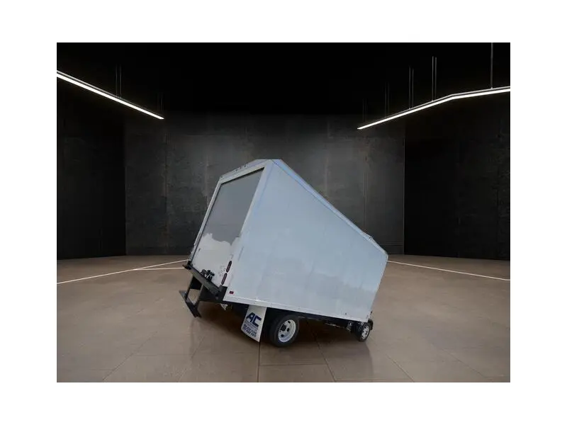 2025 ISUZU NPR