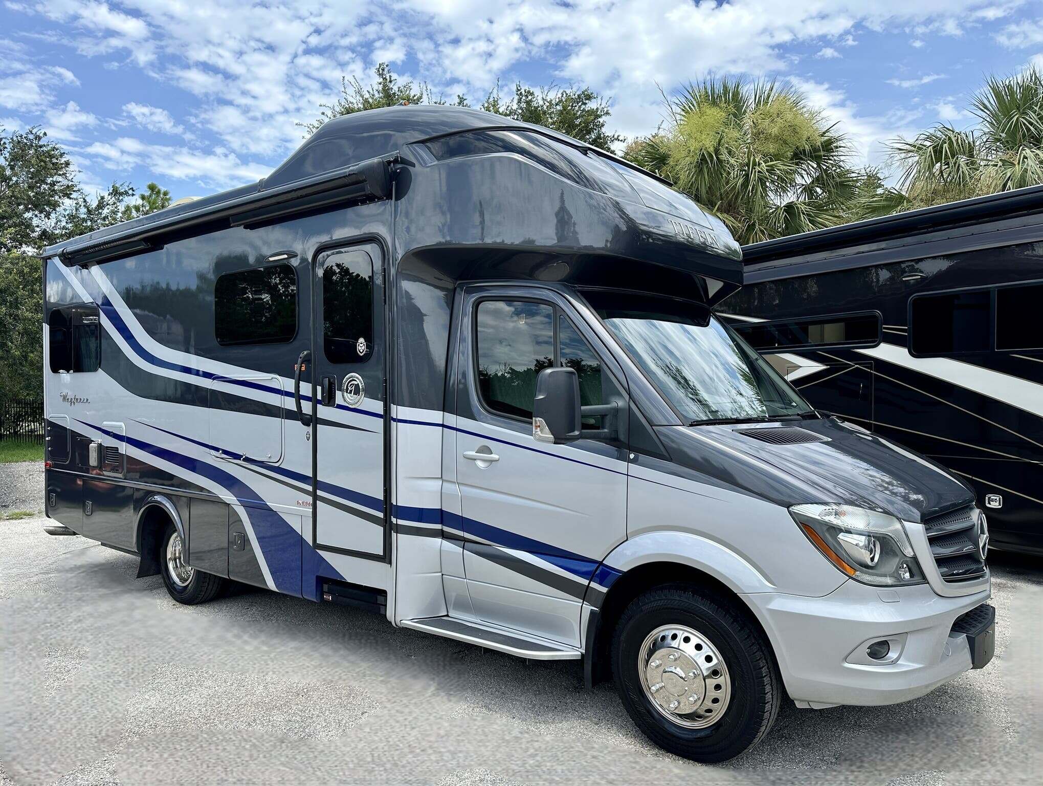 2019 Tiffin Wayfarer 24 TW in fort myers FL