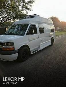 2012 Pleasure-Way Lexor MP in alice TX