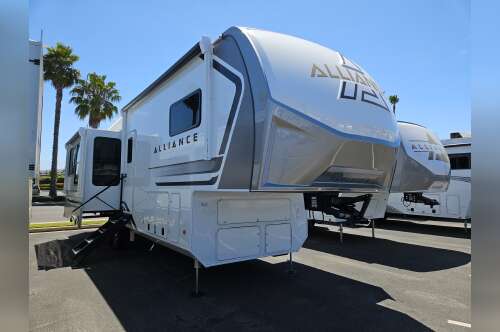 2027 Alliance Rv Paradigm 310RL in santa maria CA