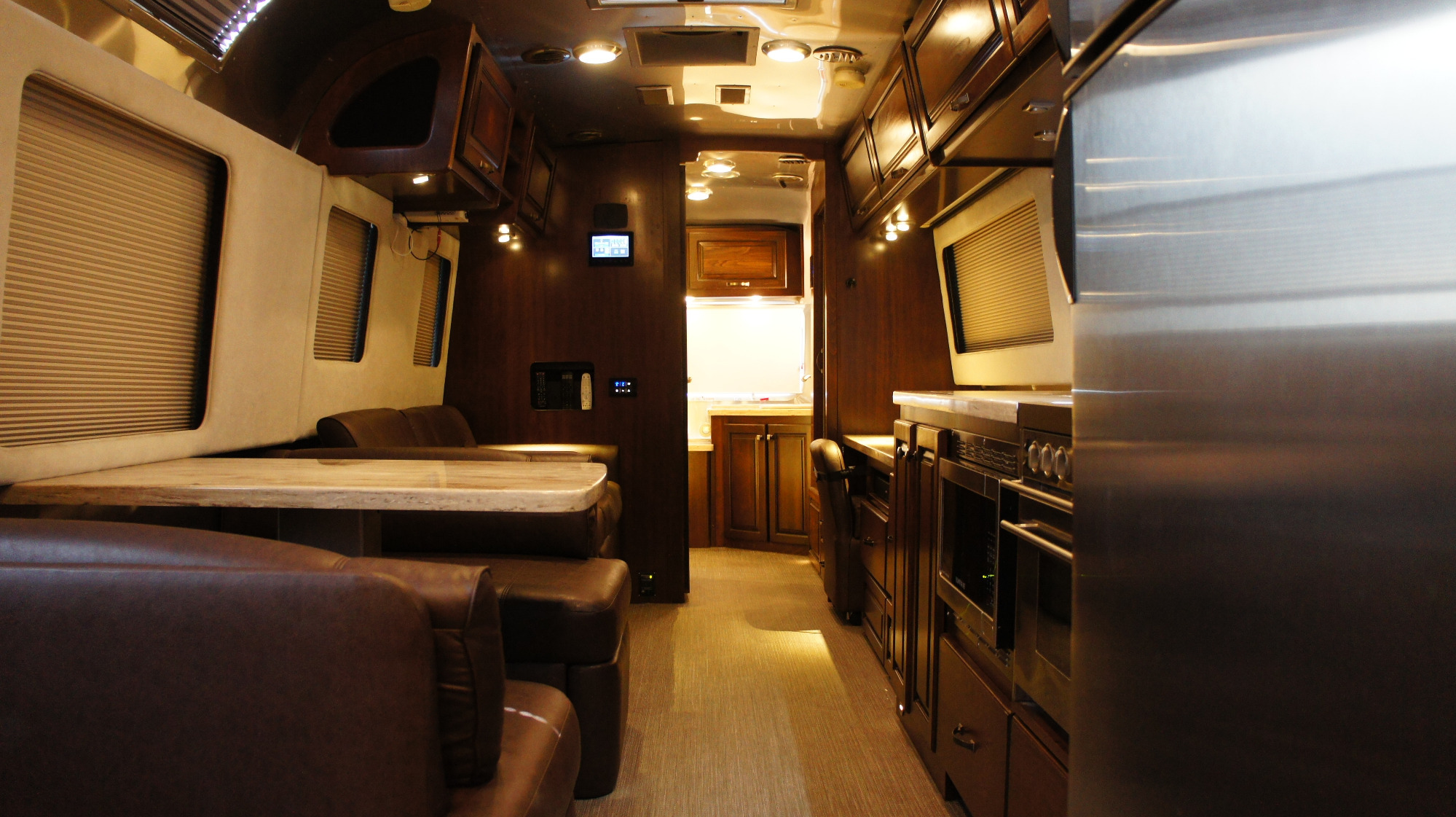 2018 Airstream CLASSIC 33FB QUEEN in ridgeland SC