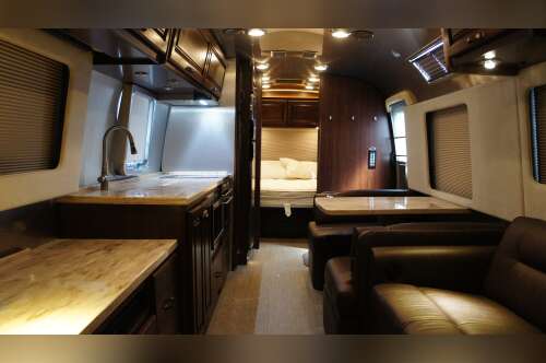 2018 Airstream CLASSIC 33FB QUEEN in ridgeland SC