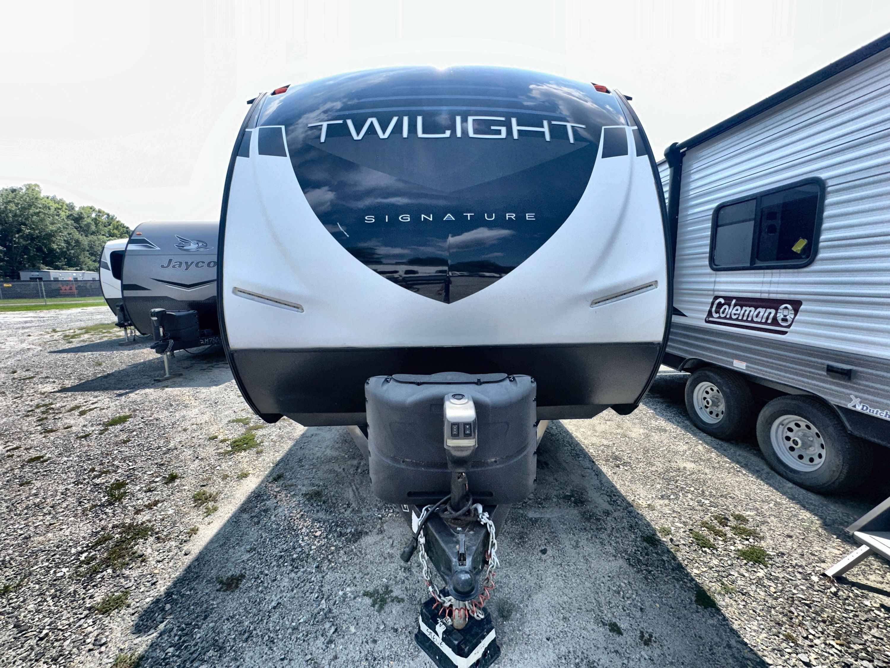 2021 Cruiser Rv TWILIGHT SIGNATURE 2500 TWS2500 in thornburg VA