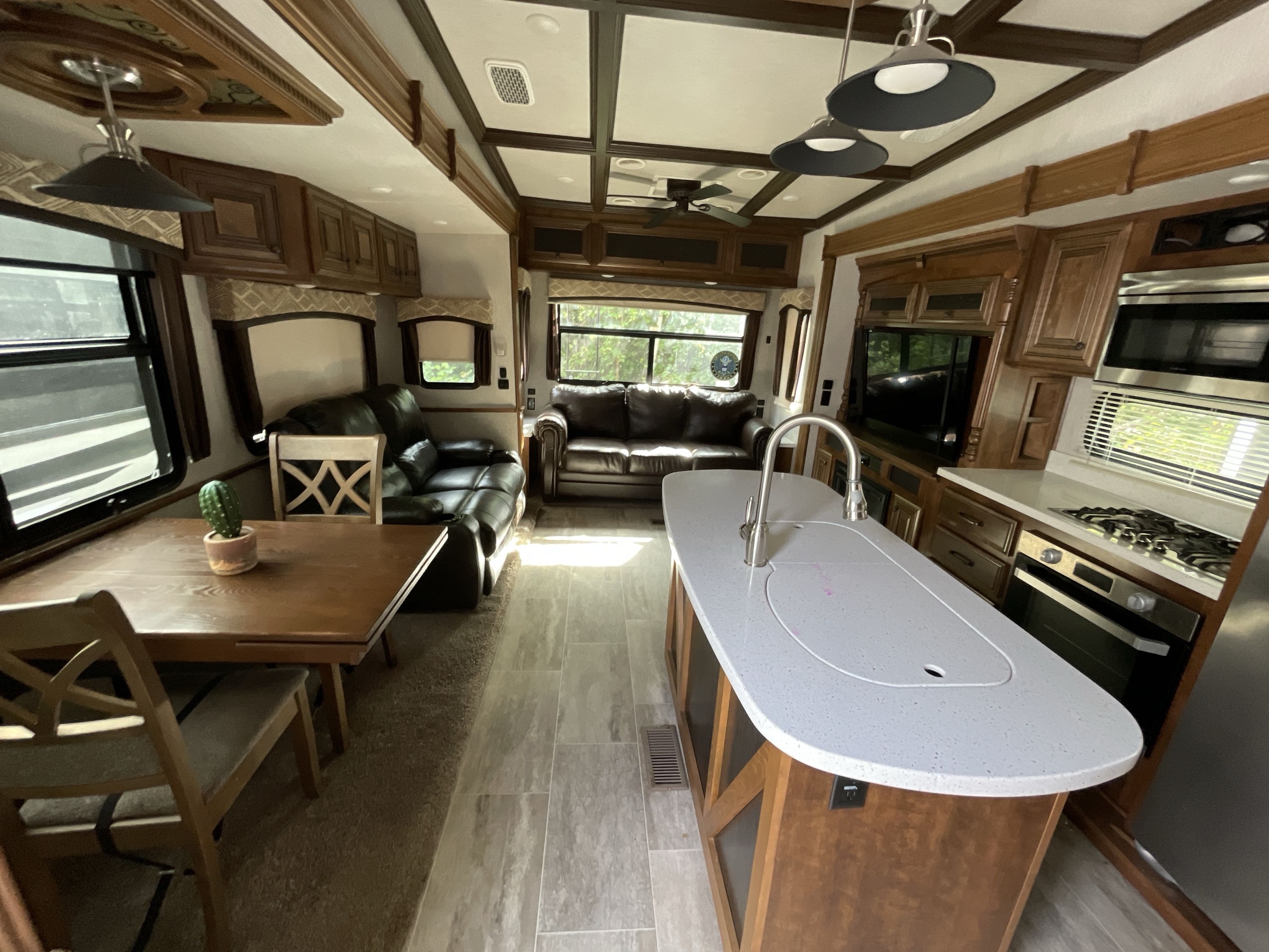 2019 Heartland BIGHORN 3270RS in chichester NH