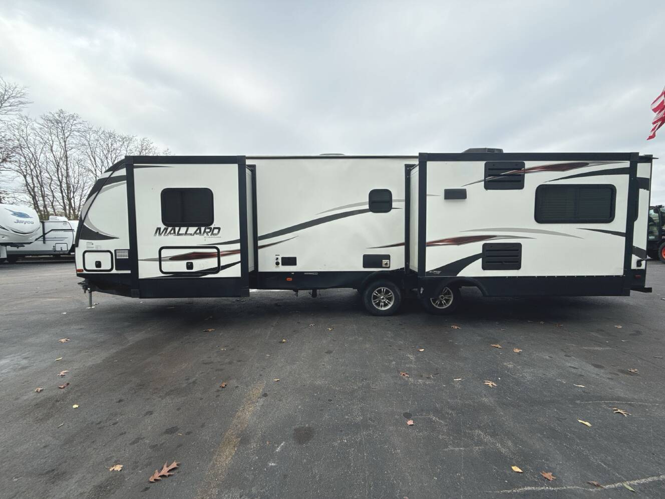 A photo of this 2018 Heartland MALLARD M325