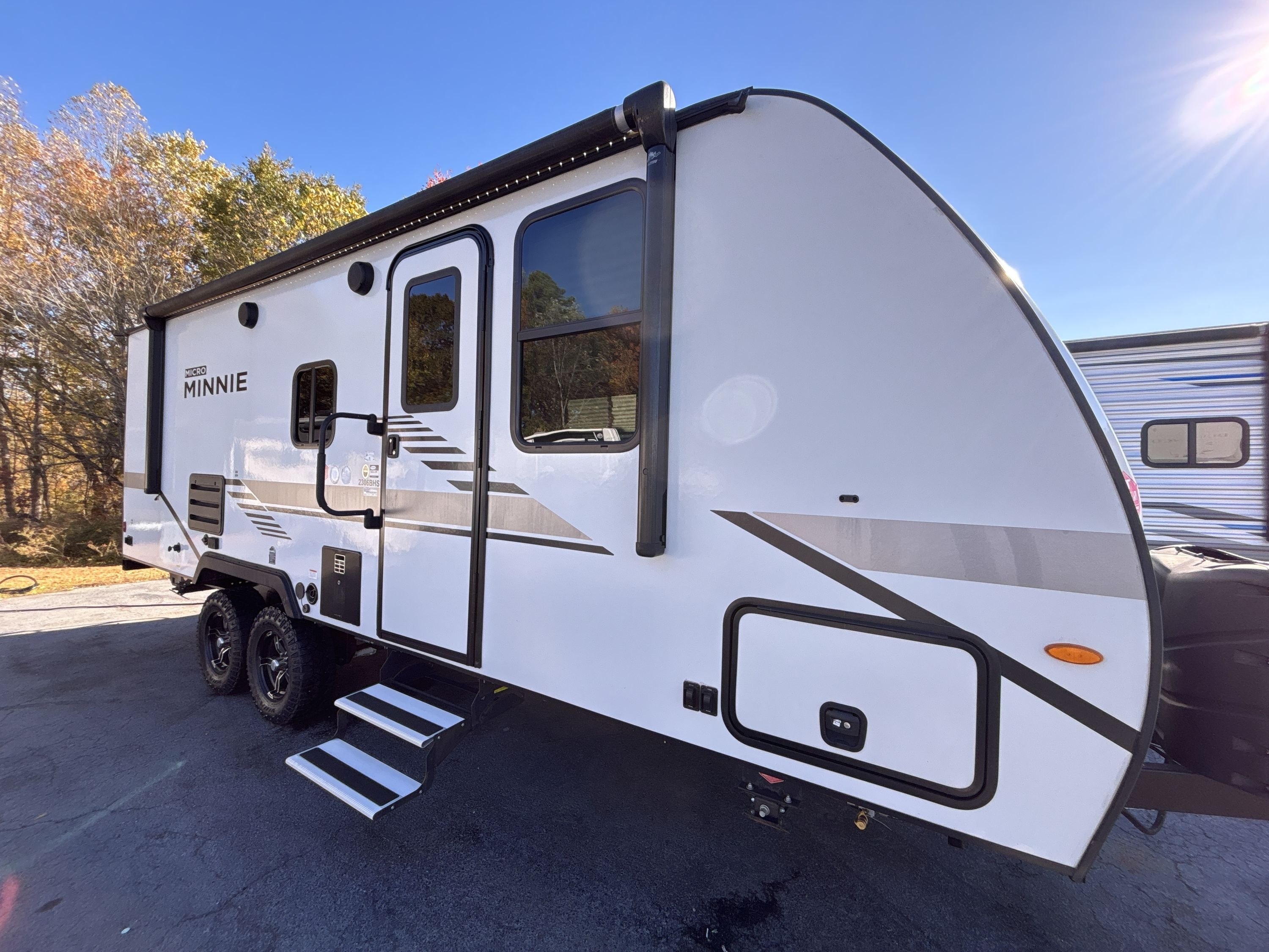 2022 Winnebago MICRO MINNIE 2306BHS in concord NC