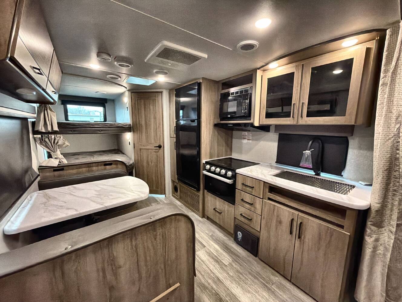 A photo of this 2023 Grand Design IMAGINE XLS 21BHE