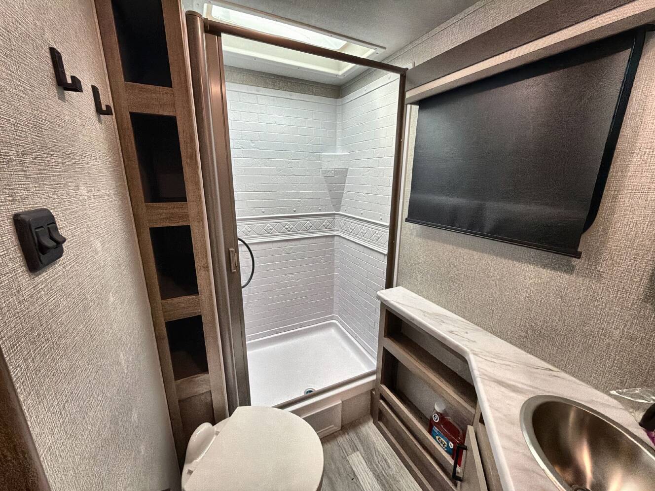 A photo of this 2023 Grand Design IMAGINE XLS 21BHE