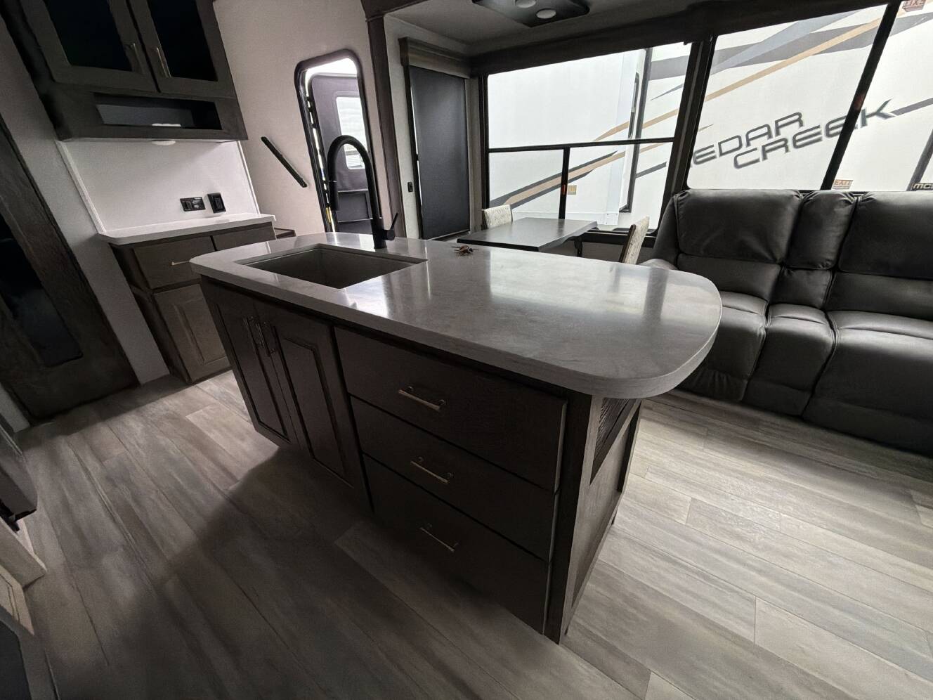 A photo of this 2022 Alliance PARADIGM 310RL