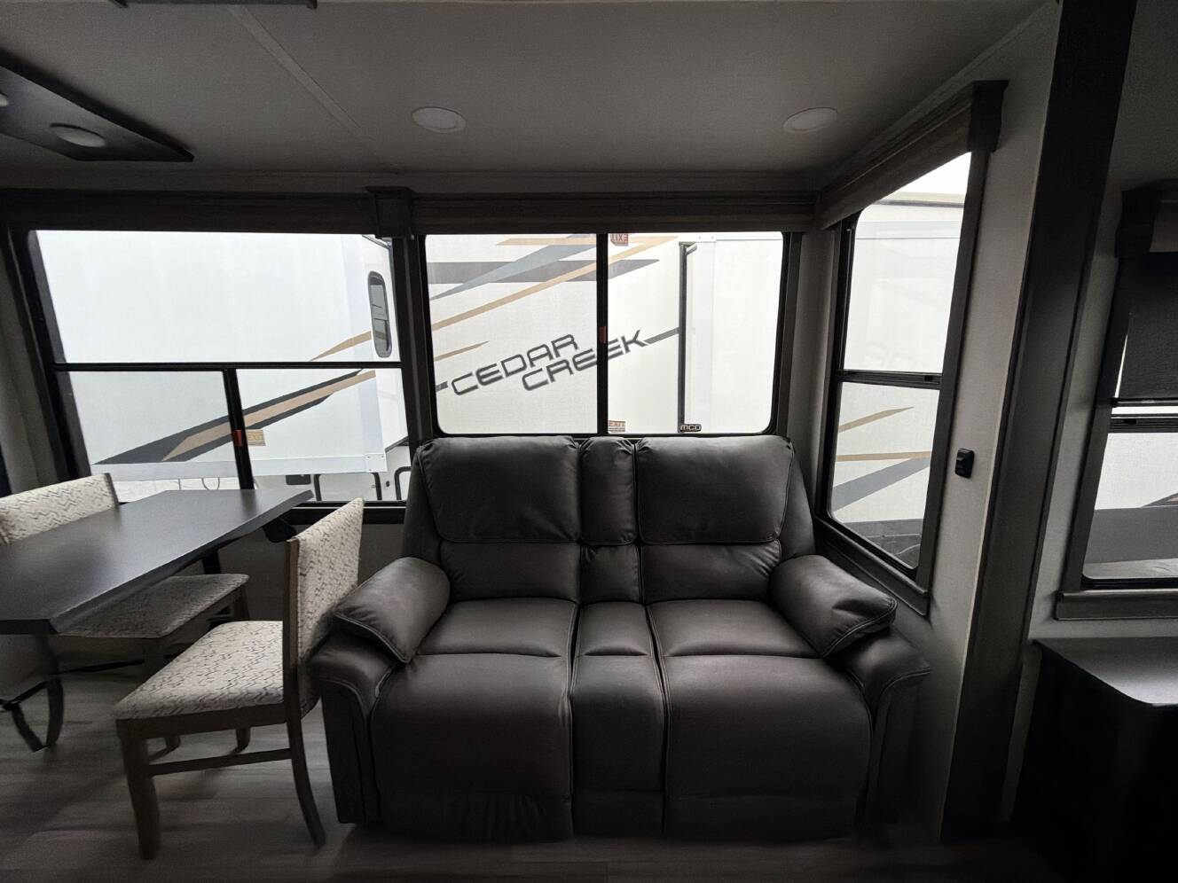 A photo of this 2022 Alliance PARADIGM 310RL