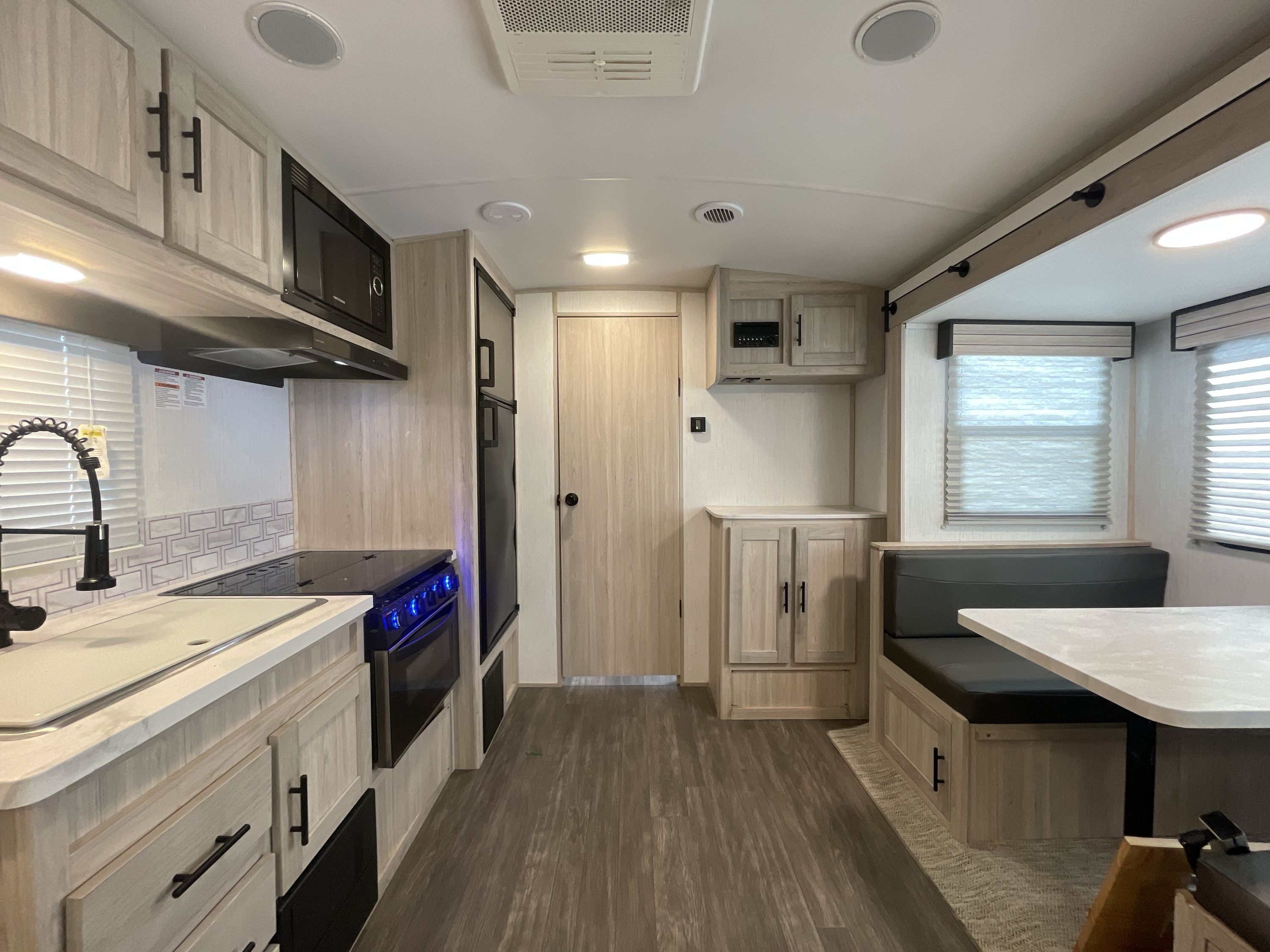 2022 Cruiser Rv SHADOW CRUISER 193MBS in meridian ID