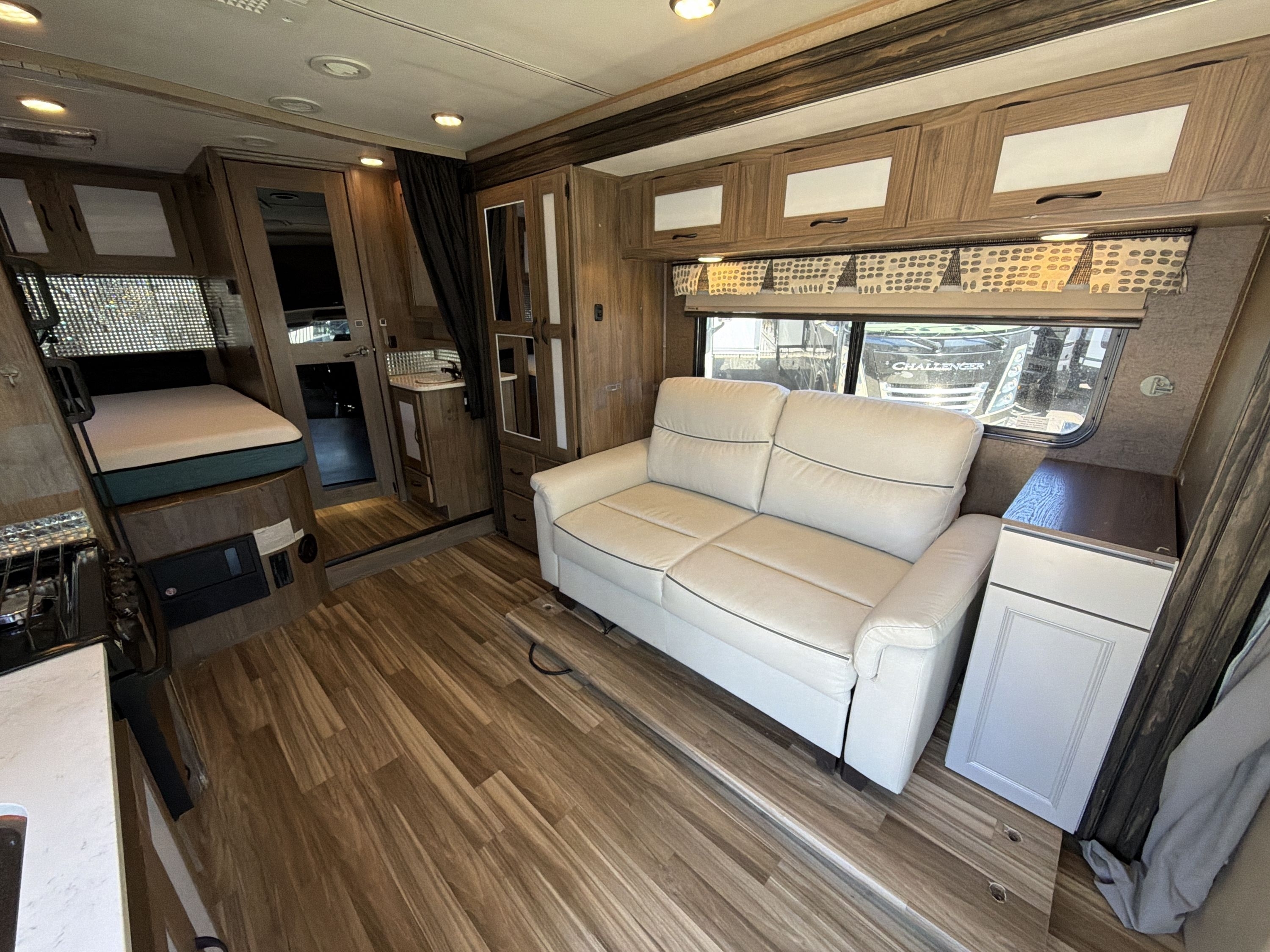 2015 Coachmen PRISM 2150LE in berkley MA