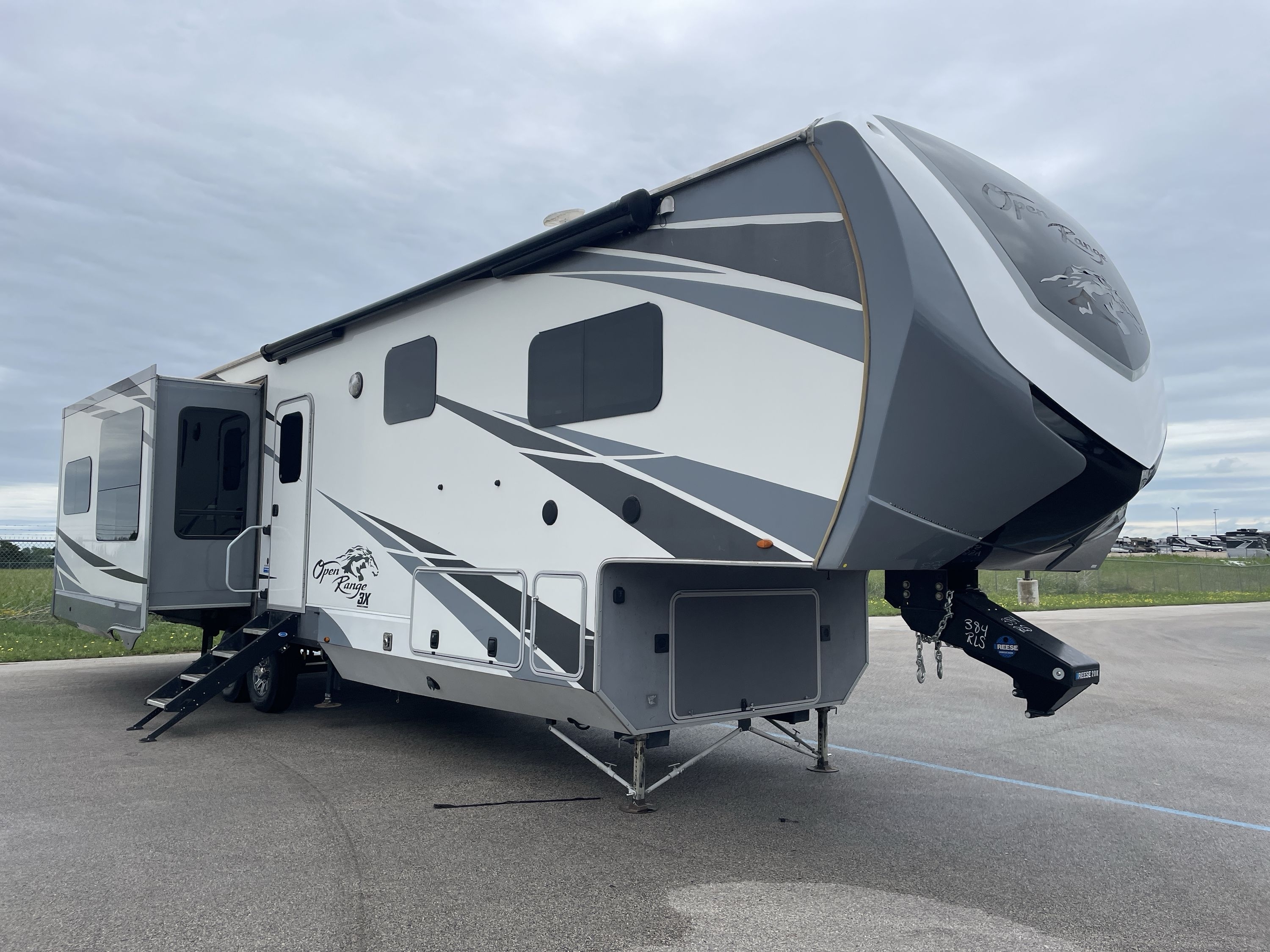 2018 Highland Ridge OPEN RANGE 3X 384RLS in alvarado TX